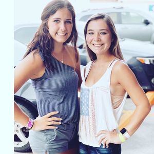 Meet your Posher, Karlie